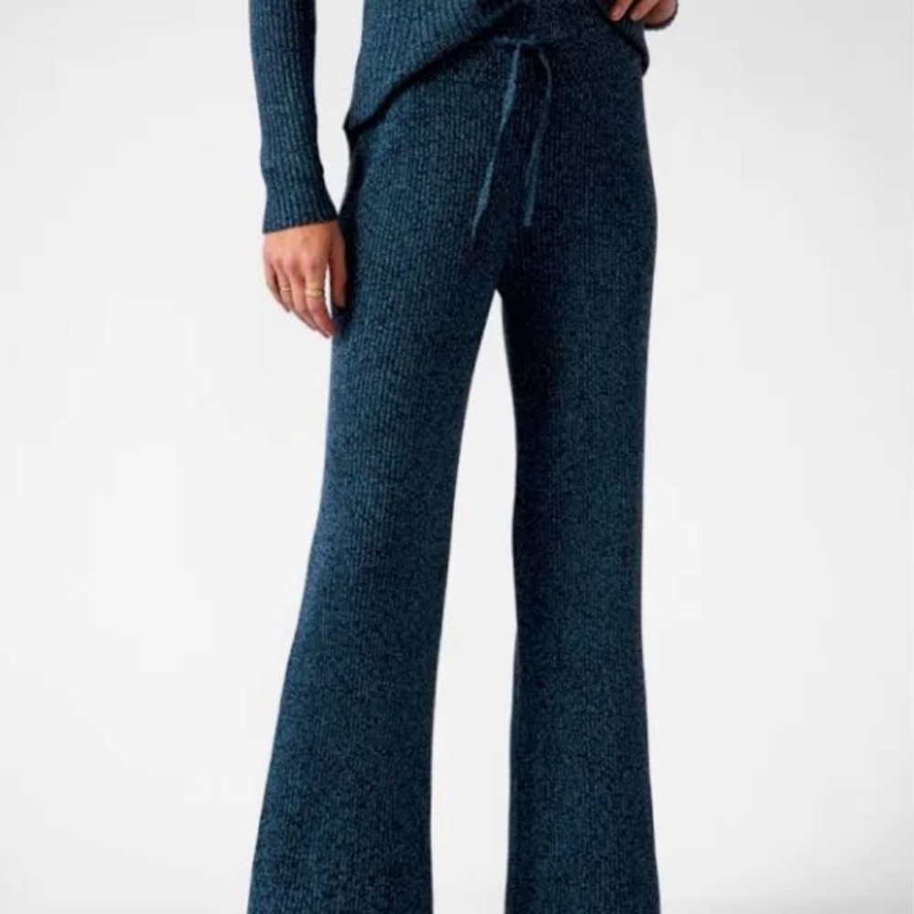 NWT Athleta Reverie Sweater Pants